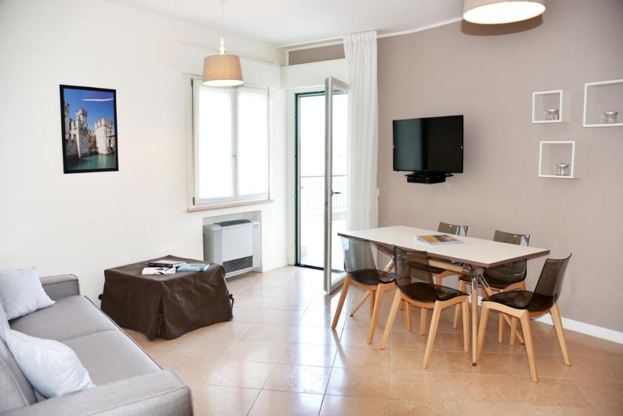 Residenza Miralago By Wonderful Italy Desenzano del Garda Exterior photo