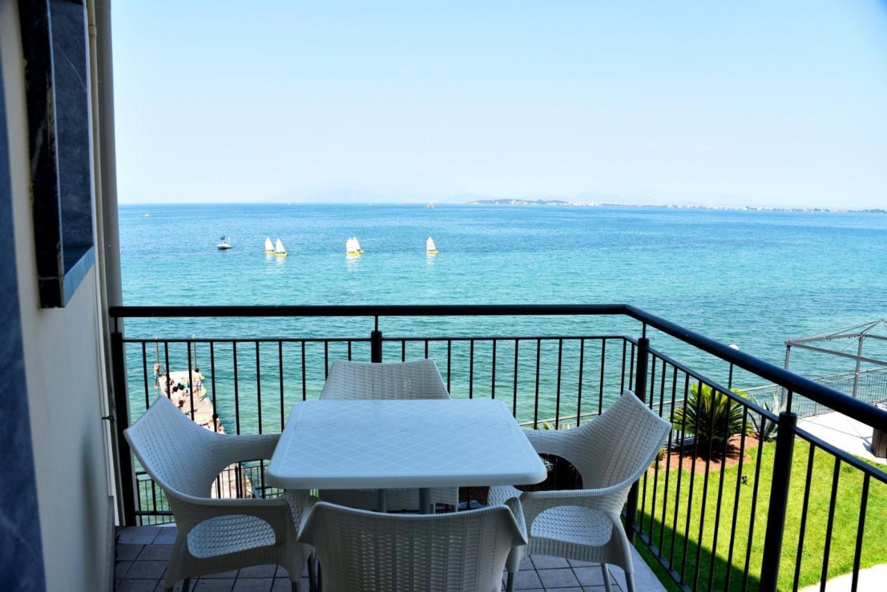 Residenza Miralago By Wonderful Italy Desenzano del Garda Exterior photo