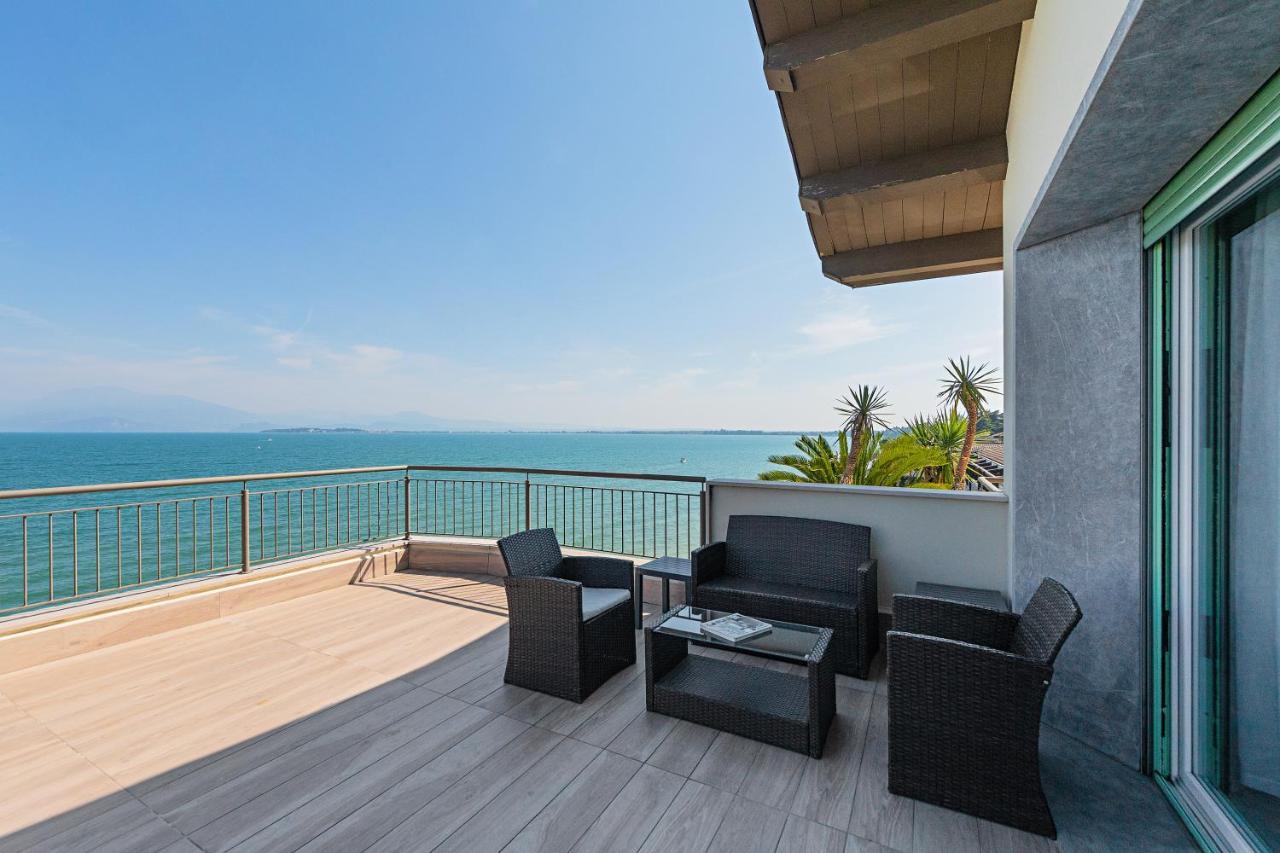 Residenza Miralago By Wonderful Italy Desenzano del Garda Exterior photo