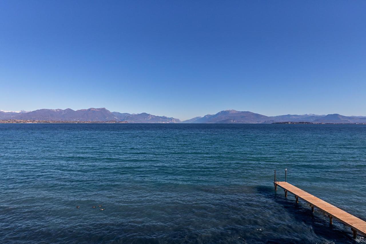 Residenza Miralago By Wonderful Italy Desenzano del Garda Exterior photo