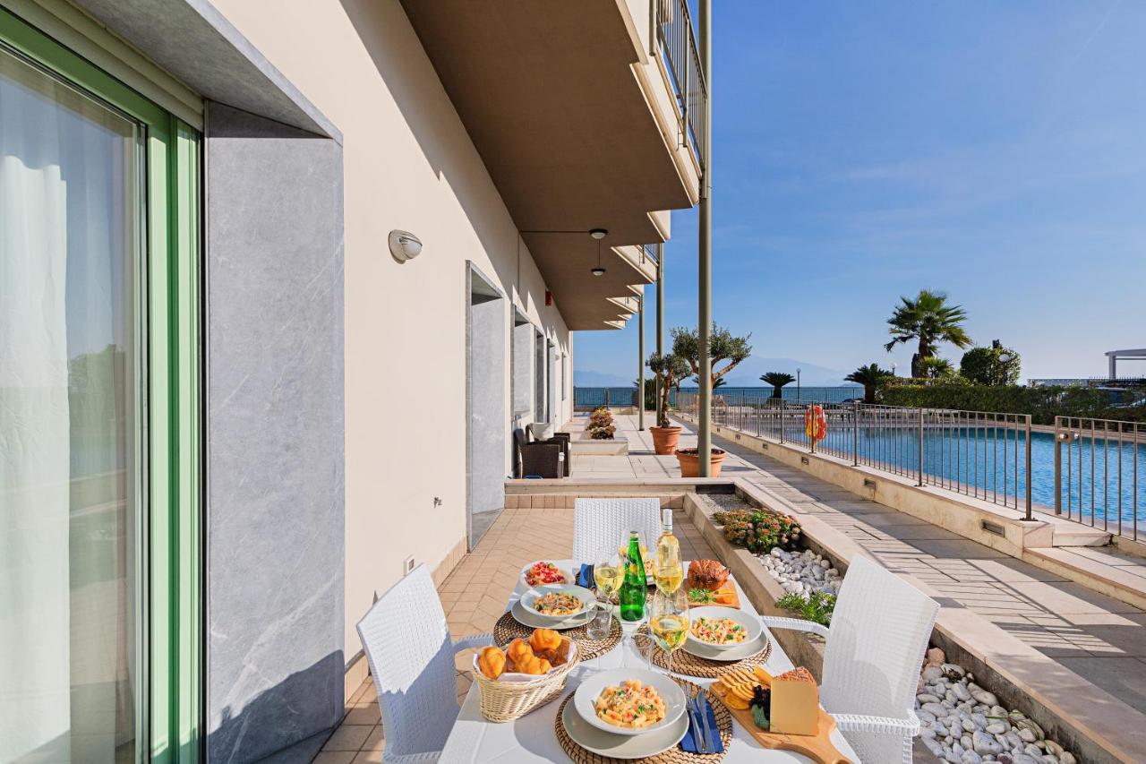 Residenza Miralago By Wonderful Italy Desenzano del Garda Exterior photo